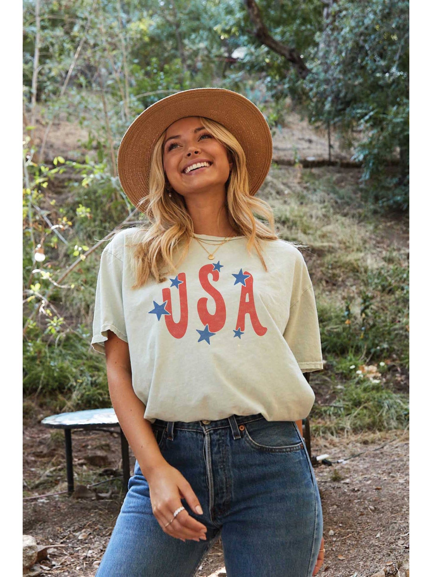 USA Graphic Tee Cream